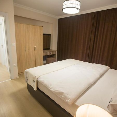 Black Rose Aparthotel Kaşüstü Exteriör bild