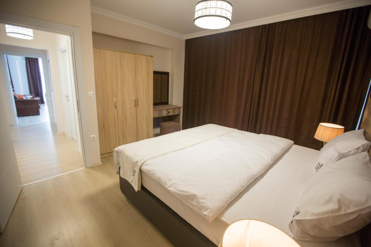 Black Rose Aparthotel Kaşüstü Exteriör bild